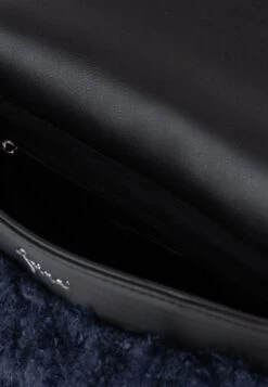 Faina Clutches Clutch Tylin Dames Marine 10 Faina Clutches Clutch Tylin Dames Marine -Faina Verkoop 013638f6ef4581330610874ef82547fb