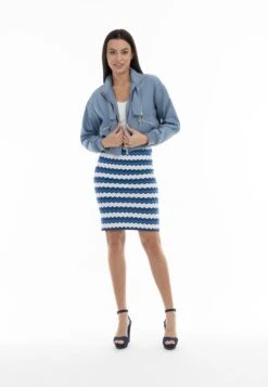 Faina Tussenjassen Tussenjas Dames Smoky Blue -Faina Verkoop 08b689e6127b687f087db2d3e122e7d2