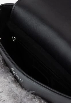 Faina Clutches Clutch Dames Donkergrijs -Faina Verkoop 5f9c9be8c13c744aa39747d64943fa5a