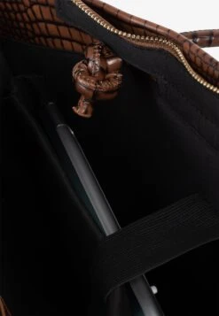 Faina Shoppers Shopper Dames Bruin 12 Faina Shoppers Shopper Dames Bruin -Faina Verkoop 68ee0fa9d416642f2467c179fb82009a