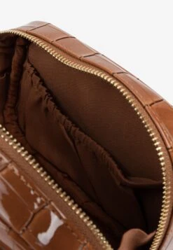 Faina Toilettassen Make Up Tas Dames Oker -Faina Verkoop 81703c9544193743b39eb4bfb75d209d