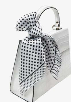 Faina Handtassen Handtas Dames Wit -Faina Verkoop 8a686fb84c726cf8d7f7ddc9b5fc22f2