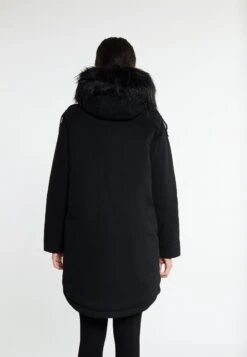 Faina Minya - Winterjas - Schwarz -Faina Verkoop 9f76d94fc3e04e4b8825e8d174a552d5
