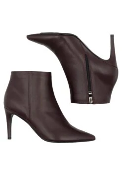 Faina Enkellaarsjes Met Hoge Hak - Dunkelllila 11 Faina Enkellaarsjes Met Hoge Hak - Dunkelllila -Faina Verkoop e3afe9a2580d40b19ba56e38d675af52