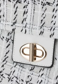 Faina Handtassen Handtas Tylin Dames Wit 11 Faina Handtassen Handtas Tylin Dames Wit -Faina Verkoop e86bcfdc023ba559e483895a8c7db5b0