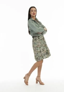 Faina Tussenjassen Tussenjas Dames Grijs 10 Faina Tussenjassen Tussenjas Dames Grijs -Faina Verkoop f46b8febe6b237a4c9d260f64752b932